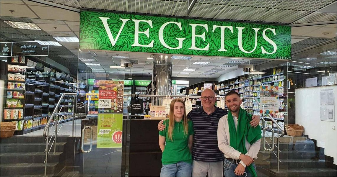 Ukrajinský Vegetus stěhuje výrobu do Česka. Jeho veganské párky milují i Bavoři